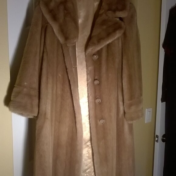 Mincara/ Russel Taylor Jackets & Blazers - Fur Jacket
